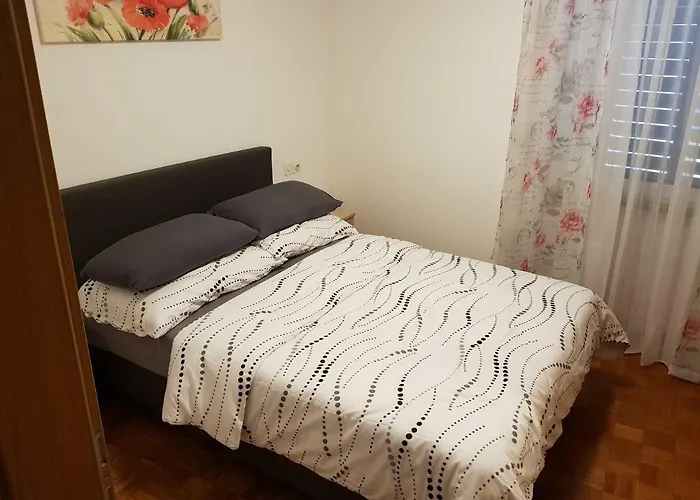 Izola City Center Apartment